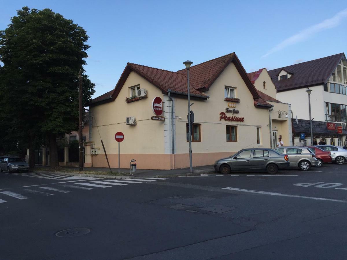 Pensiunea Buon Gusto Sibiu-motorcyle Friendly,city Center 3*